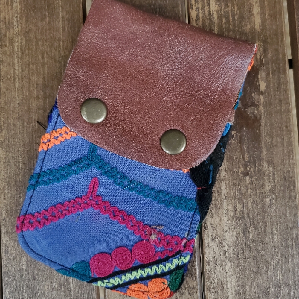 🍄🪬 Free People Boho Embroidered Repurposed vtg banjara hippie Wallet card case - Picture 5 of 16